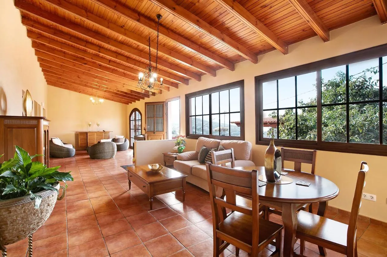 Bonita Casa Villa La Corujera